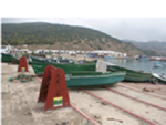 Tornos instalados en el Puerto de Cala Iris