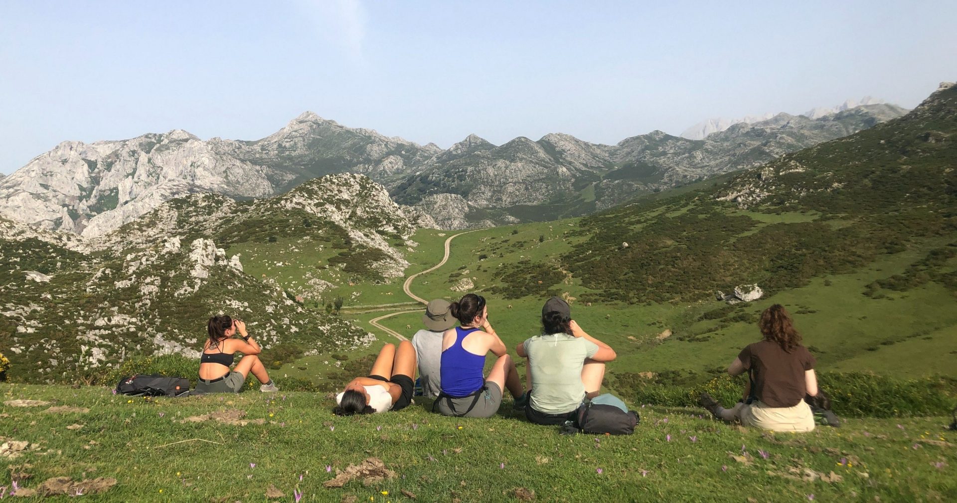 Personas voluntarias en Picos de Europa