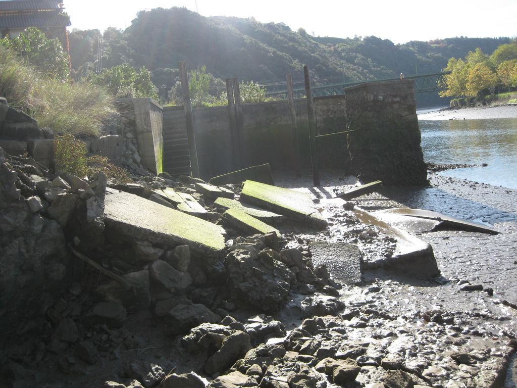 Demolición del embarcadero de Flores (T.M. Zumaia). Antes de las obras