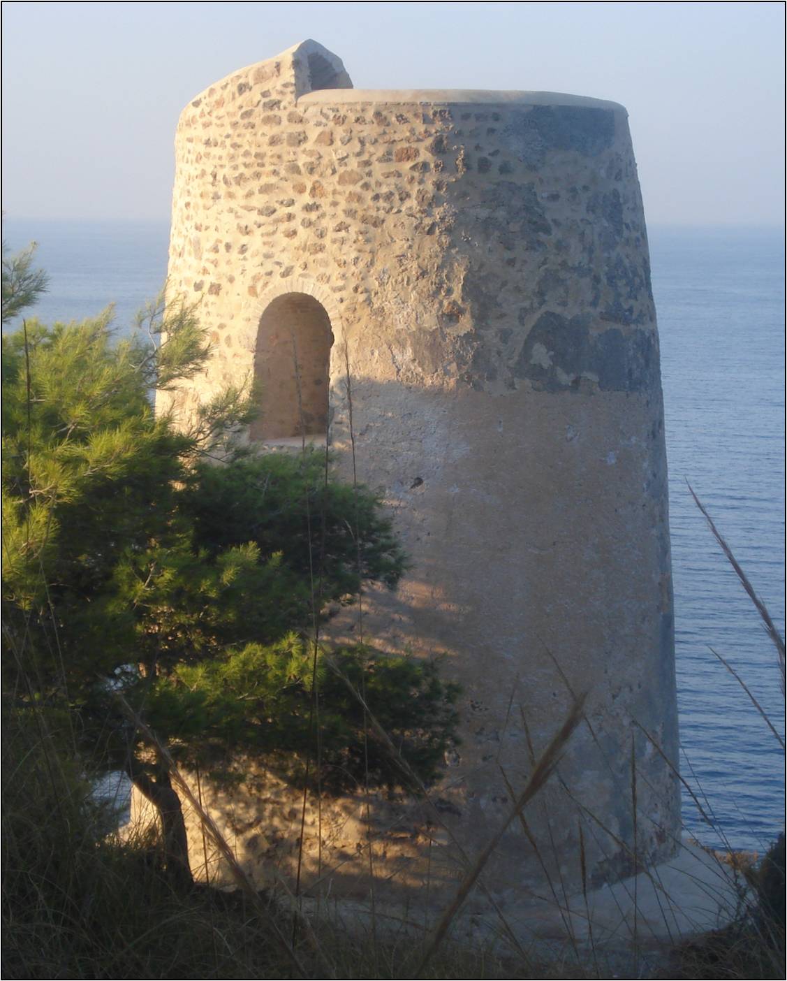 Torre de la Caleta (Nerja) (Después de las obras)