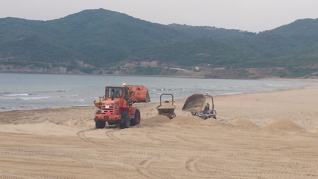 Extracción arena duna de Valdevaqueros y aporte en playas adyacentes (Durante)