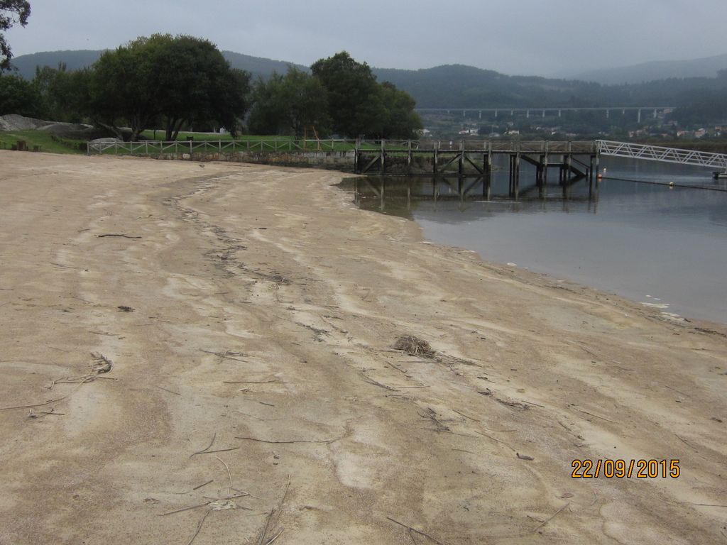Aporte de arena en la playa fluvial de Vilarello (T.M. de Valga). Después de las obras