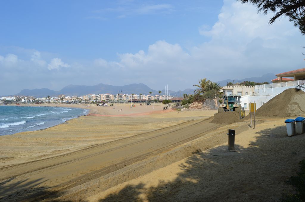 Playa del Pichirichi (Durante las obras)