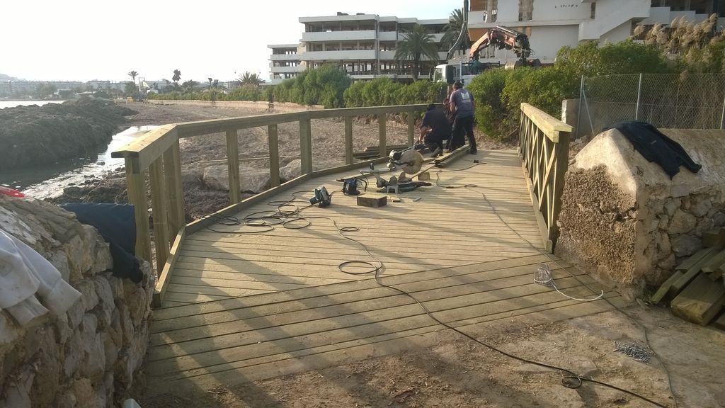 Reparación de pasarelas de madera en Ibiza (Antes de las obras)